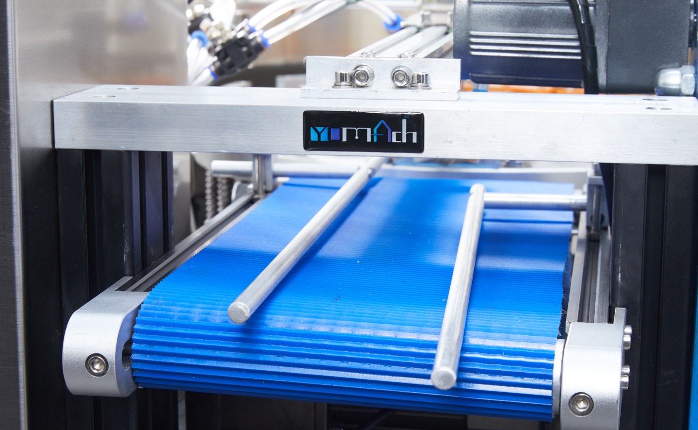 YOMACH packaging machine and component photo